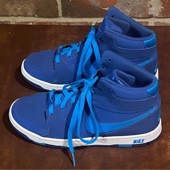 Nike Other - NIKE PRESTIGE IV
